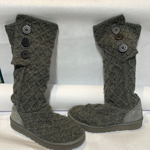 UGG Cardy Lattice Boots - Gray size 6 - Picture 2 of 8
